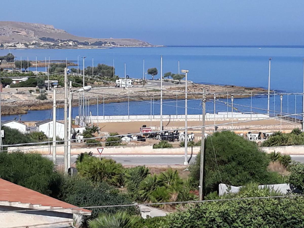 Casa Vacanze L'Orizzonte Lejlighedshotel Valderice Eksteriør billede