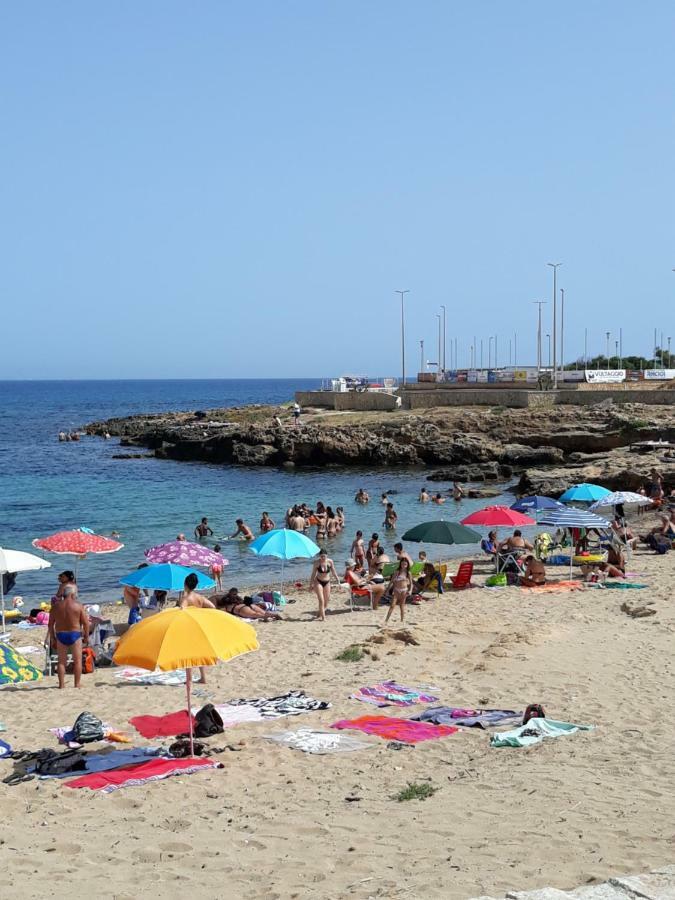 Casa Vacanze L'Orizzonte Lejlighedshotel Valderice Eksteriør billede
